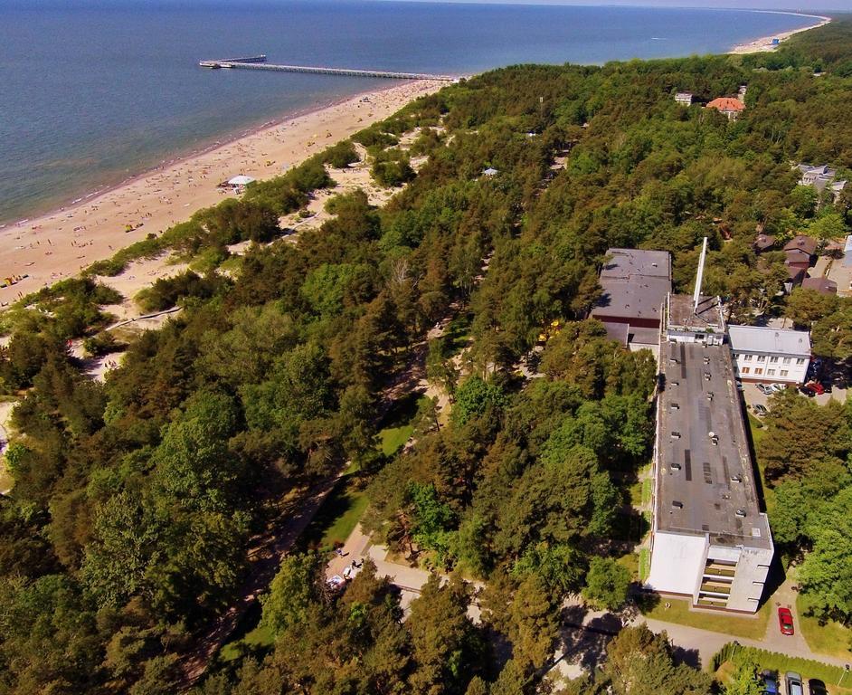 Zuvedra Hotel Palanga Exterior photo